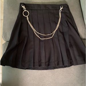 XS  Urban Outfitters black skirt!